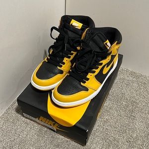 Worn on three occasions; gently used Air Jordan 1 High Og Pollen Men Size 10.5